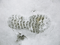 snow right foot print